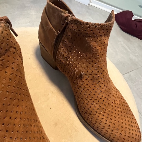 Womens 8.5 Brown Ankle Boots Booties - Picture 4 of 9
